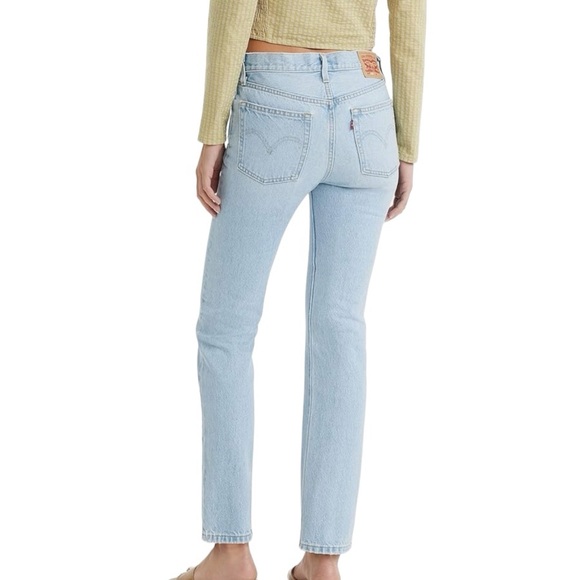 Levi’s Anniversary 501 Original Edition, 27x32 - Picture 3 of 16